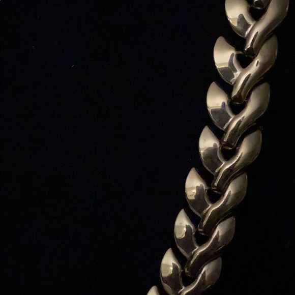 Beautiful Vintage Chain Necklace Sturdy Quality - Picture 2 of 4